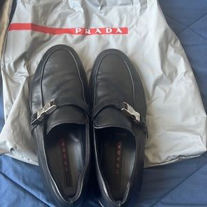 Men’s Prada 6 1/2 black loafers
